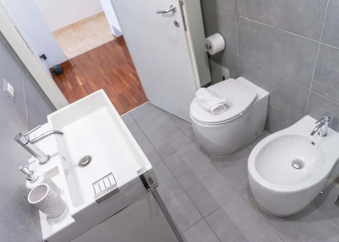 Apartment Easytopstay - Colosseum Cosy