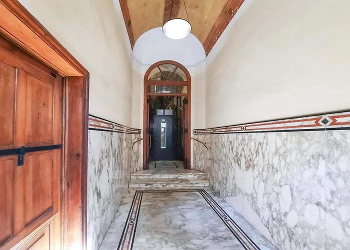 Easytopstay - Colosseum Cosy * Rome