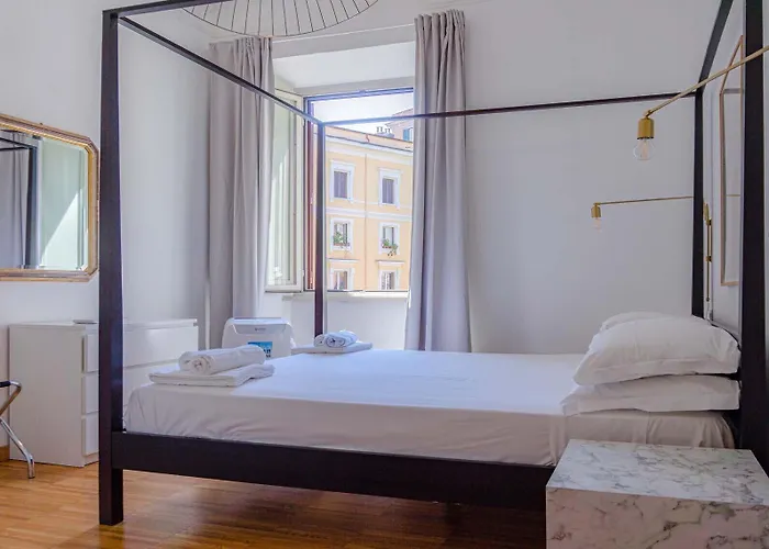 Easytopstay - Colosseum Cosy Apartment *
