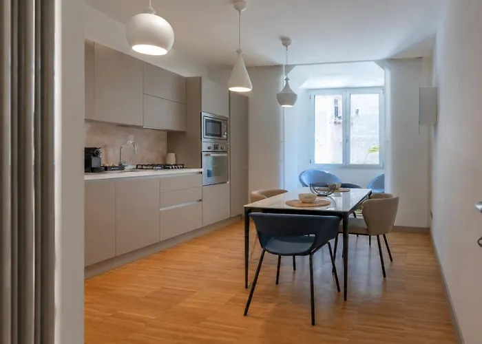 Easytopstay - Colosseum Cosy Rome