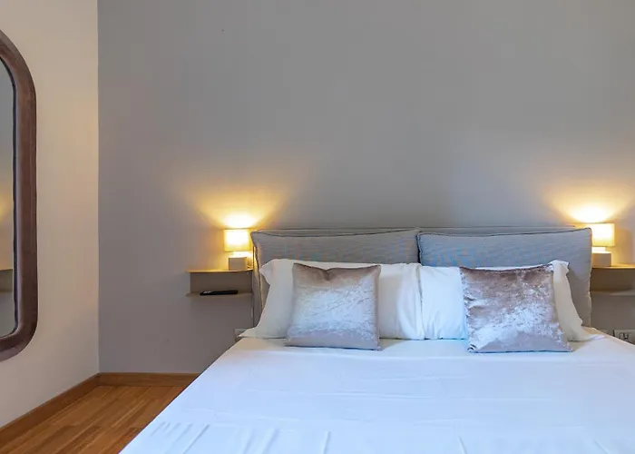 Easytopstay - Colosseum Cosy * Rome