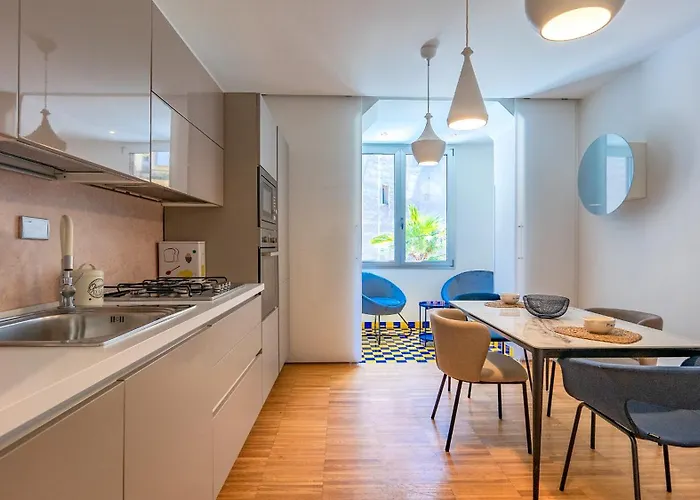 Easytopstay - Colosseum Cosy * Rome